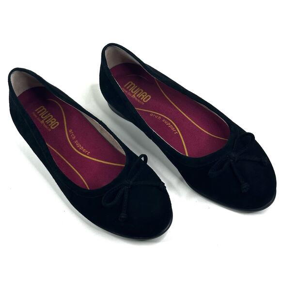 Munro Joslynn Ballet Slip On Flats Black Suede Women's Size 8.5W Wide Bow New - Picture 1 of 10